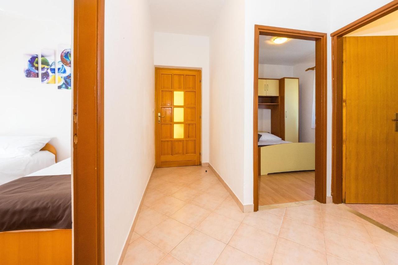 Apartments By The Sea Vrsi - Mulo, Zadar - 5951 Exterior foto