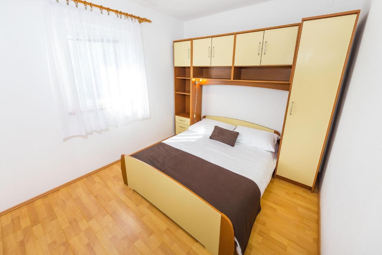 Apartments By The Sea Vrsi - Mulo, Zadar - 5951 Exterior foto